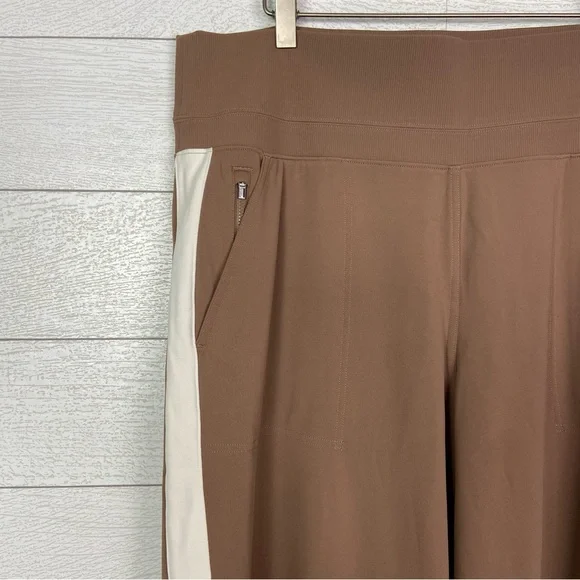 ATHLETA Venice Colorblock Wide Leg Pant Brown Cream Athleisure Lounge Comfy XL - Picture 3 of 4